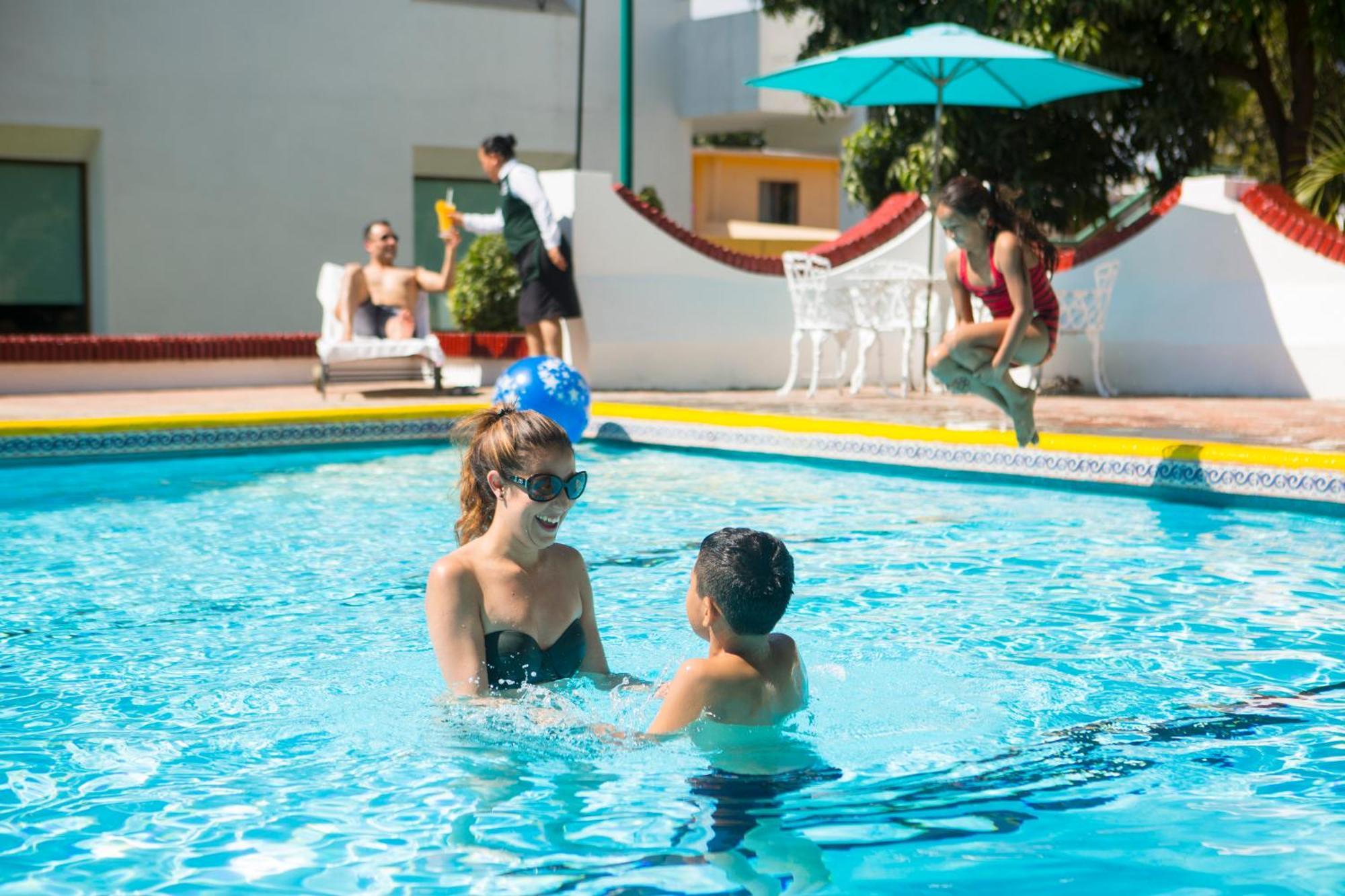 Hotel Los Olivos Spa Oaxaca Exterior photo